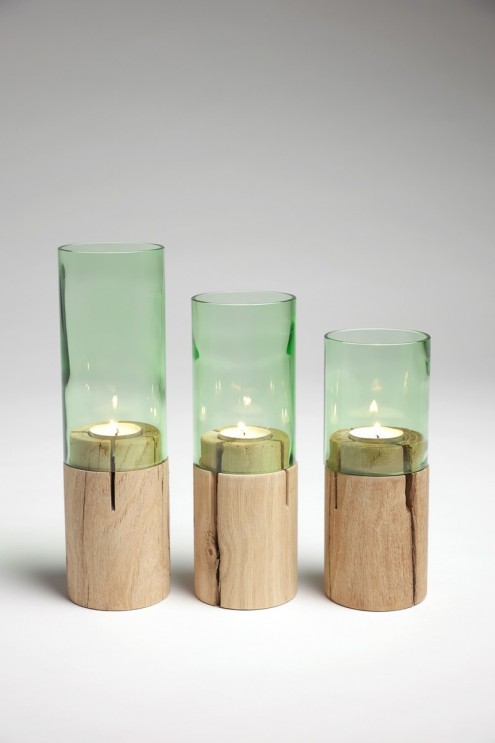 Upcycling Windlicht, nachhaltige Dekoration, aus Weinflaschen und Eichenholz