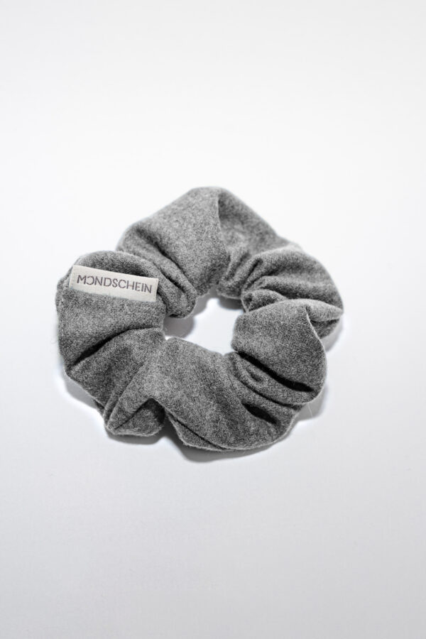 Scrunchie aus Wolle - Loden-Haargummi in Grau
