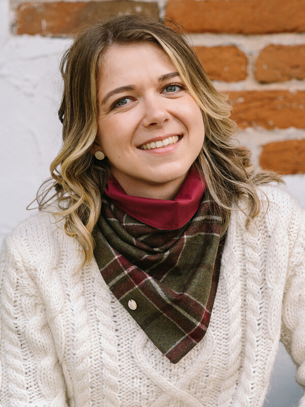 Kleines Lodentuch KLARA – elegantes Halstuch mit Karomuster aus Merinowolle für Herbst und Winter